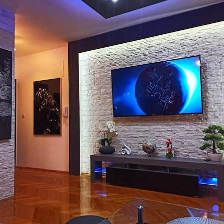 Apartman Aurelius - Private Parking 奥西耶克 外观 照片